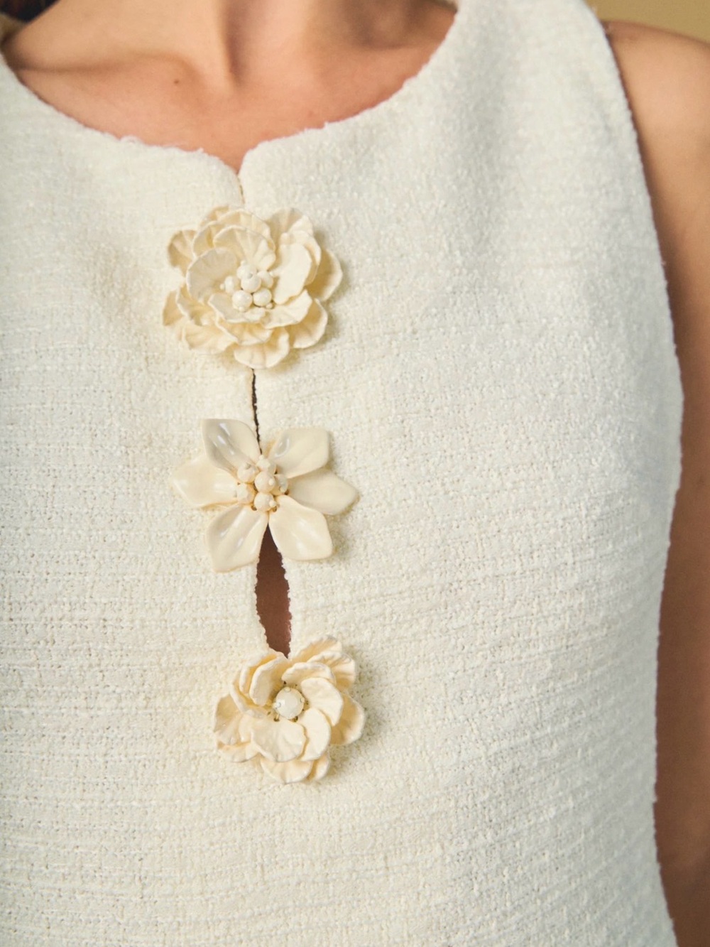 NWT Endless Rose Stacey Floral Trim Seamed Mini Dress – Ivory - Picture 3 of 6